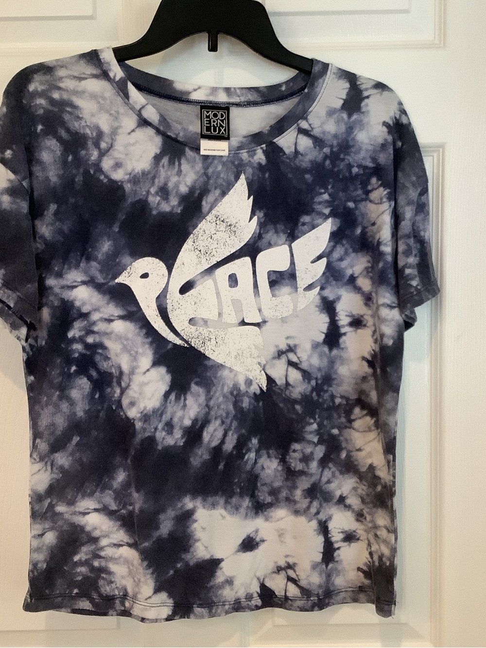 Modern Lux Tie-Dye 'Peace' Graphic Tee - Navy & White